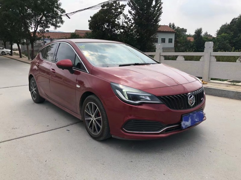 潍坊16年别克威朗6