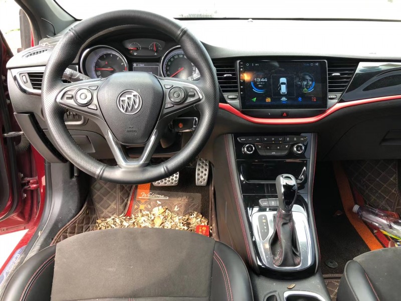 潍坊16年别克威朗9