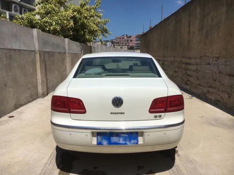 廈門12年大眾輝騰6