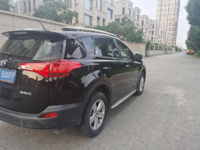 常州14年豐田RAV4榮放9