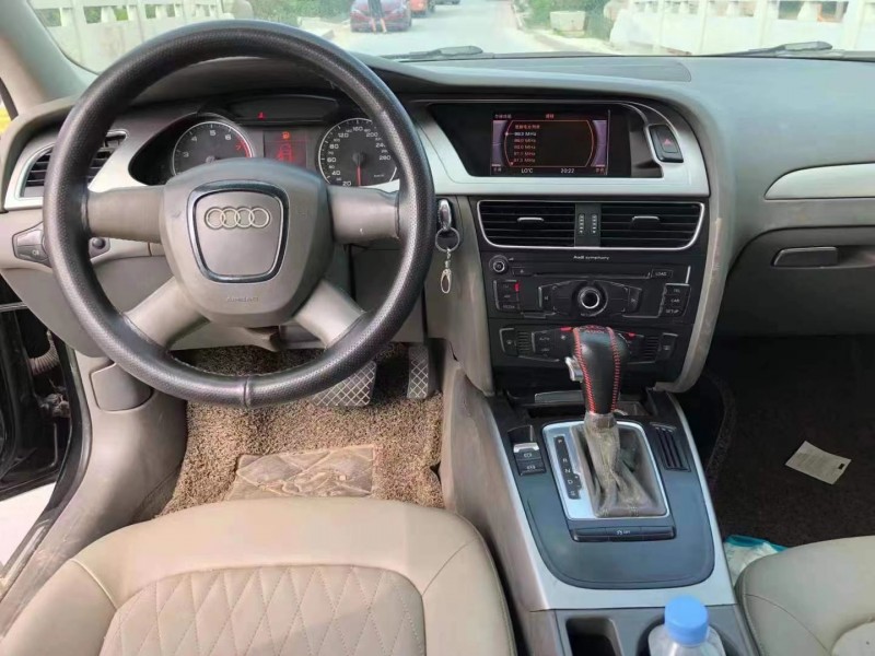 青岛11年奥迪A4L5