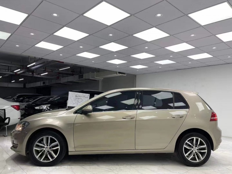 成都16年大众高尔夫3