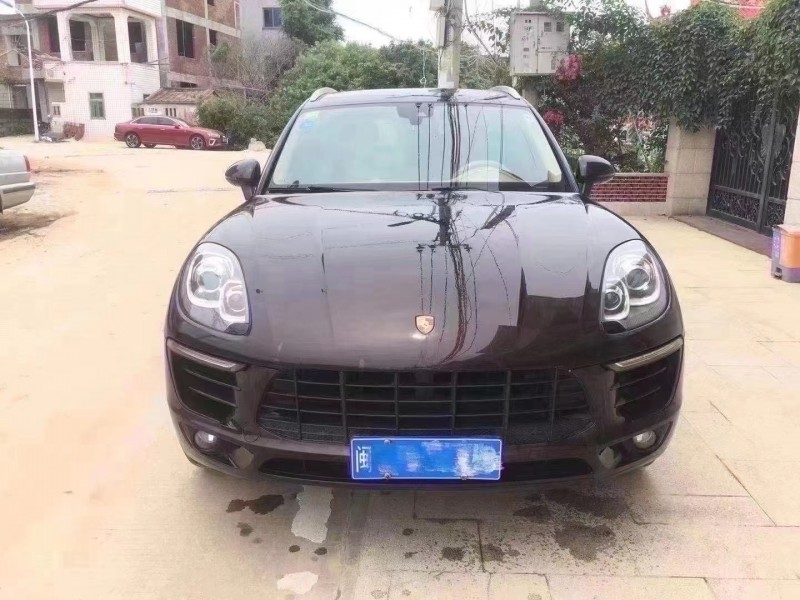 廈門16年保時捷Macan9
