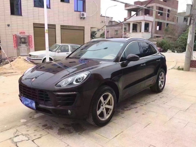 廈門16年保時捷Macan7