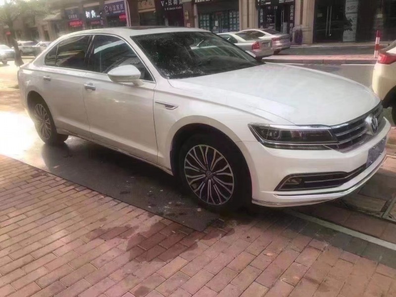 廈門21年大眾輝昂2