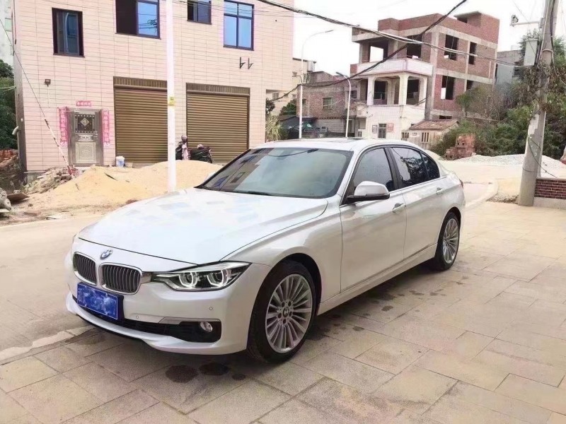 廈門18年寶馬3系2