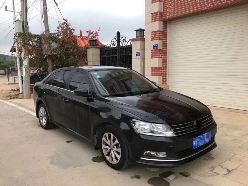 廈門17年大眾朗逸2