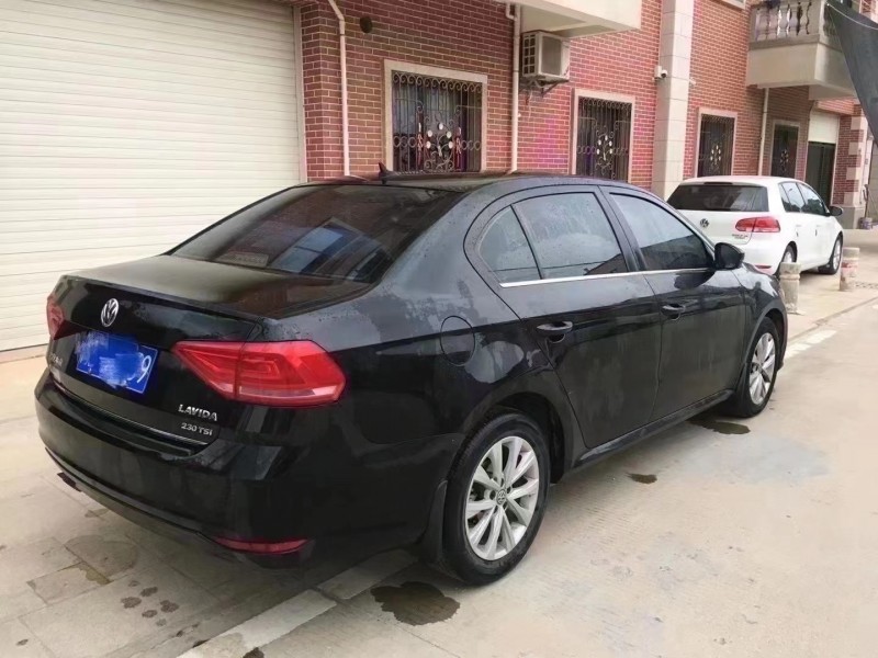 廈門17年大眾朗逸5