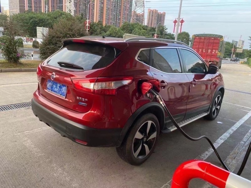 廈門19年日產逍客4