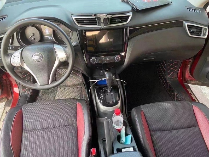 廈門19年日產逍客7