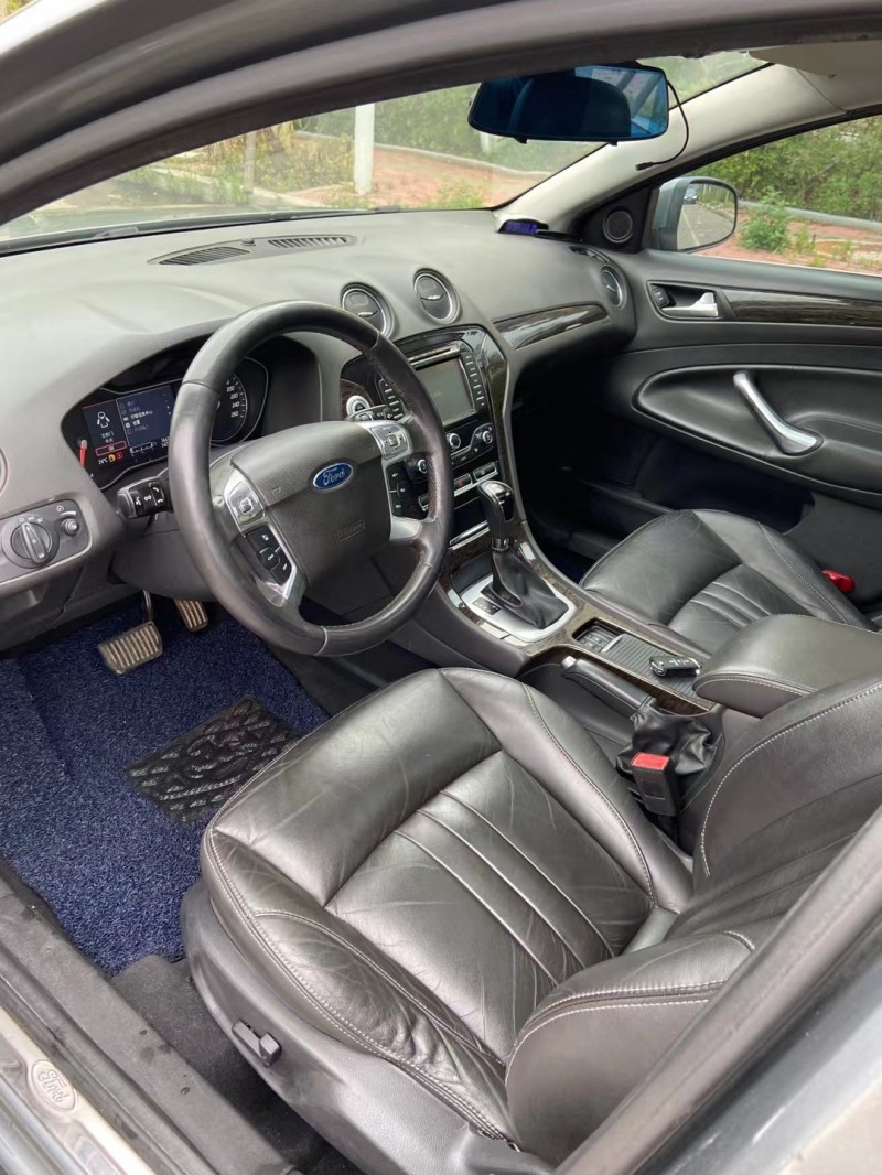 青岛12年福特蒙迪欧-致胜5