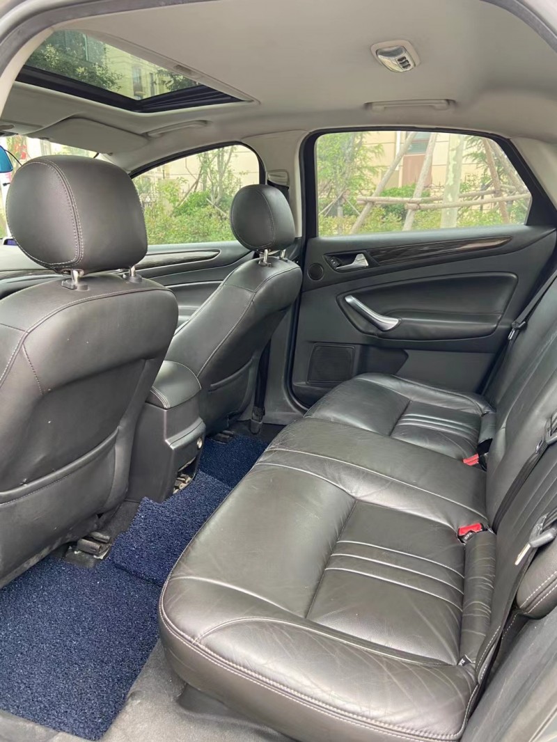 青岛12年福特蒙迪欧-致胜2