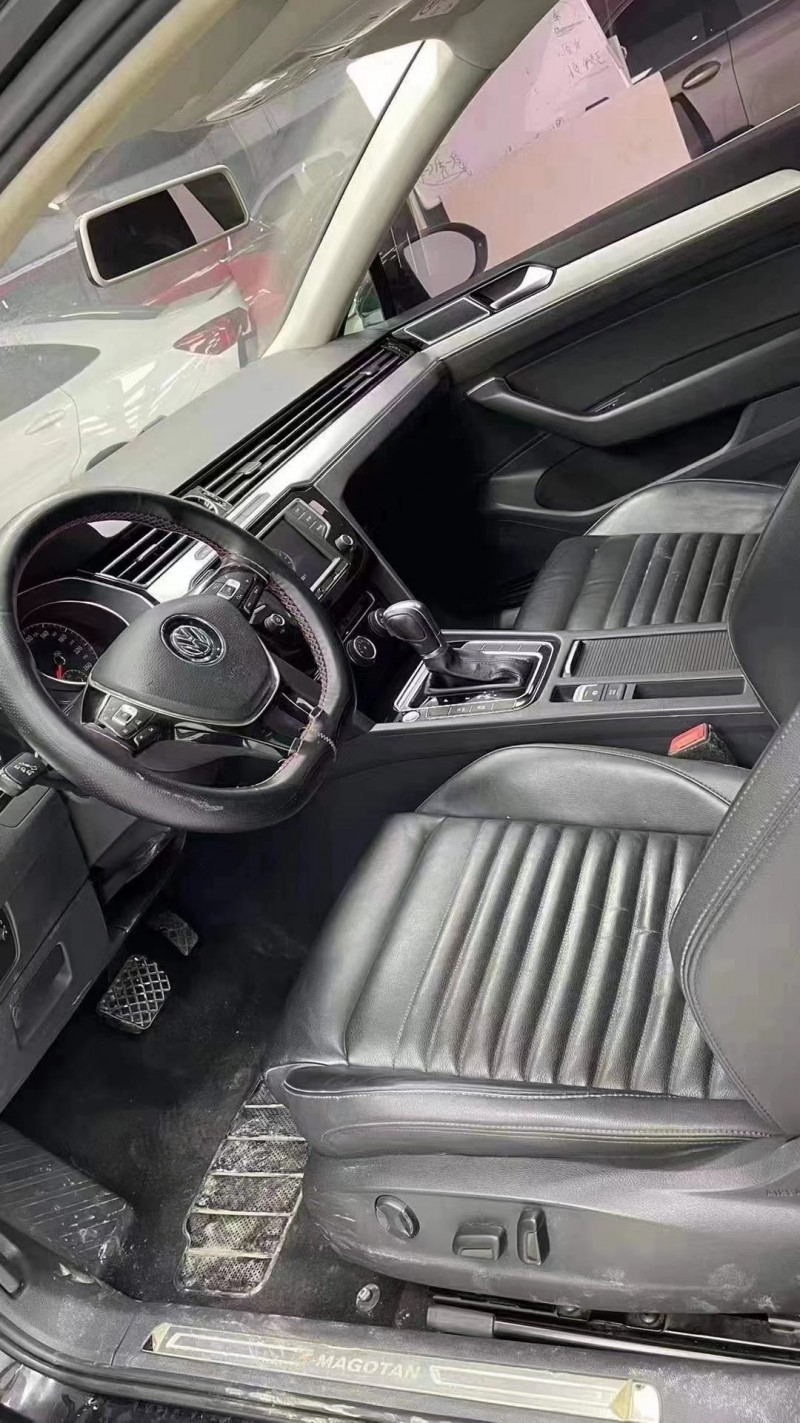 成都16年大众迈腾6