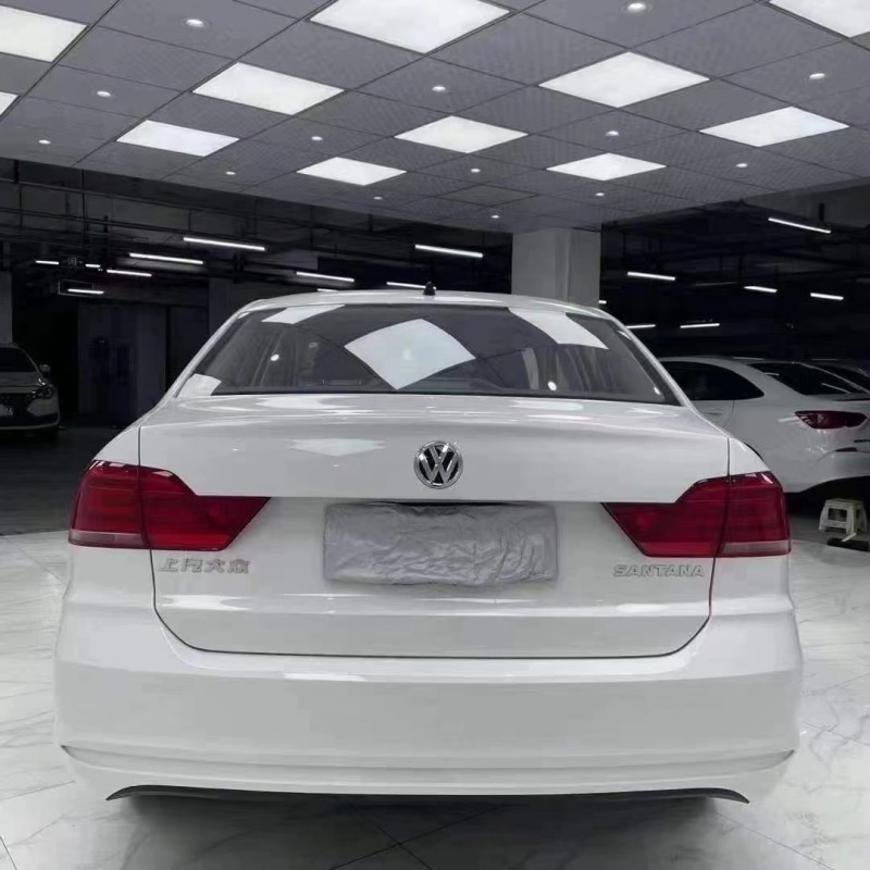 成都21年大众桑塔纳5