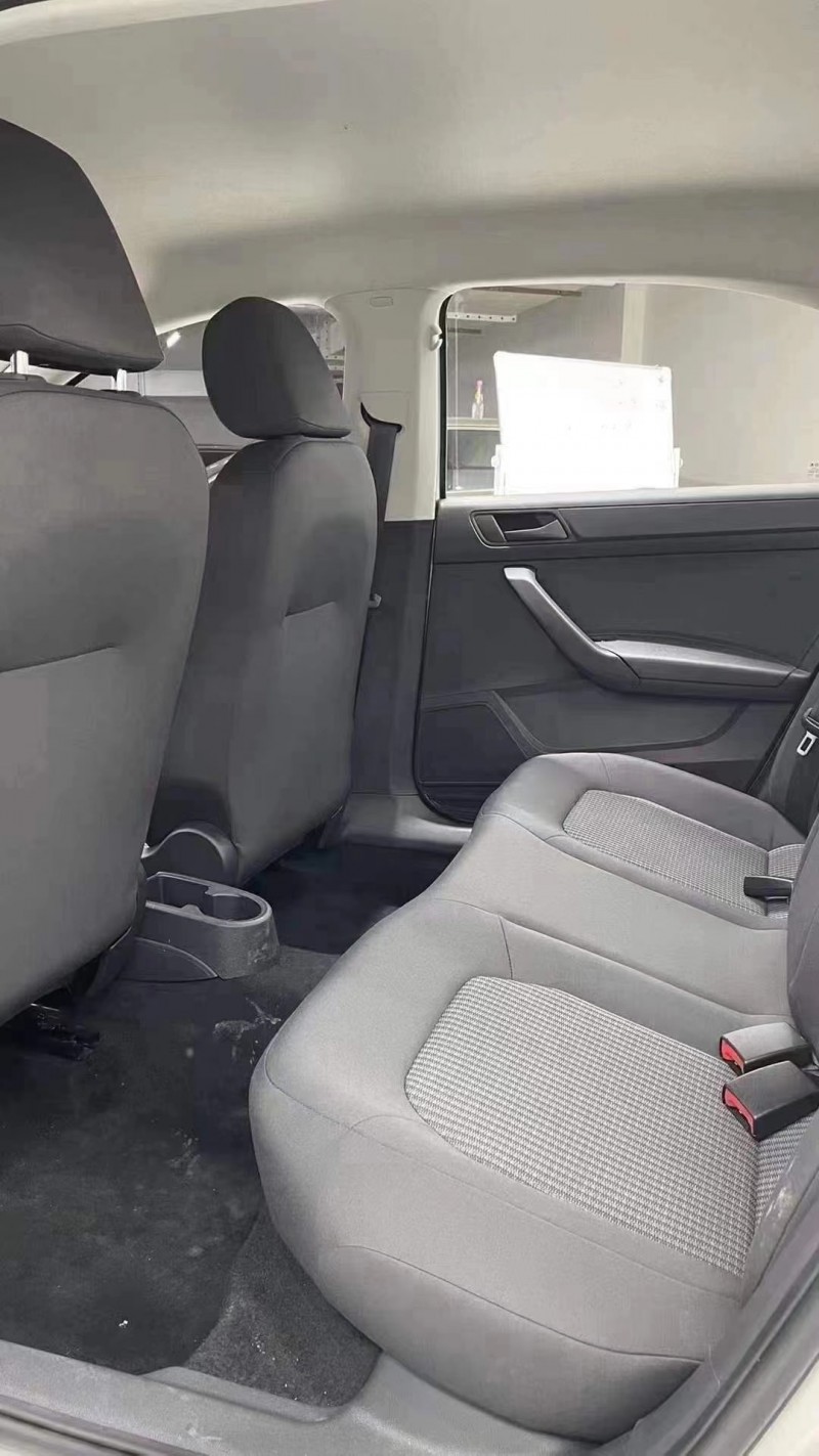 成都21年大众桑塔纳7