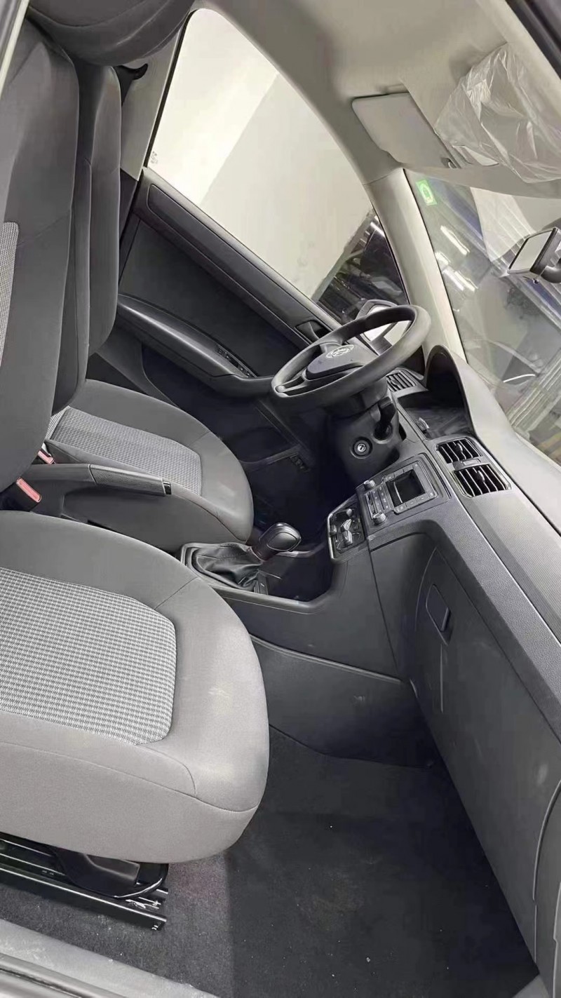 成都21年大众桑塔纳8