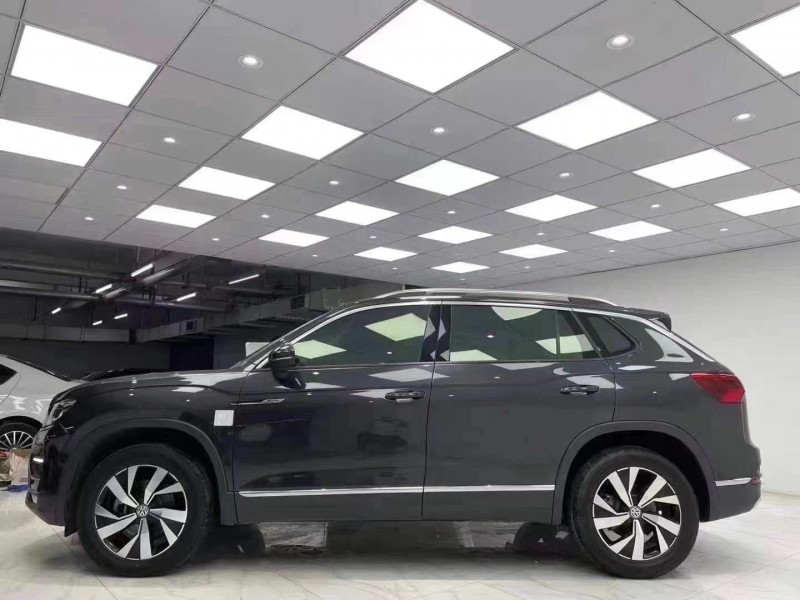 成都20年大众途岳2