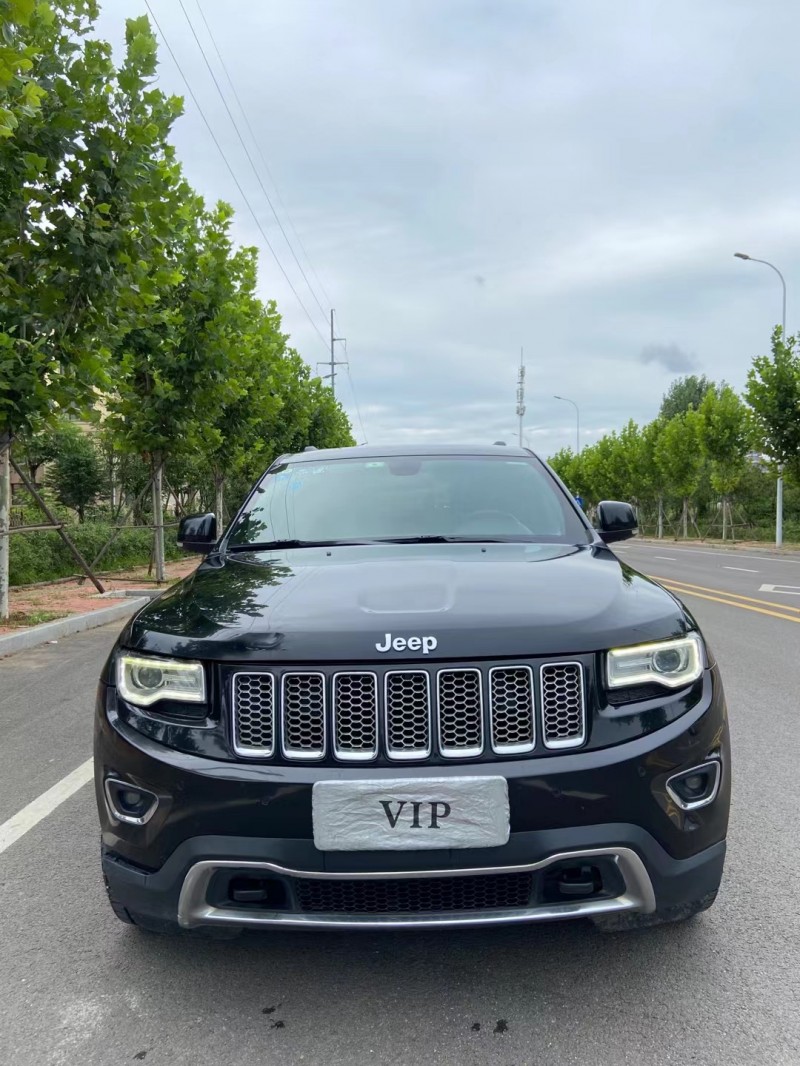 青島15年Jeep大切諾基1