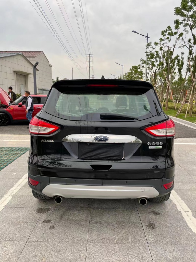 徐州14年福特翼虎8