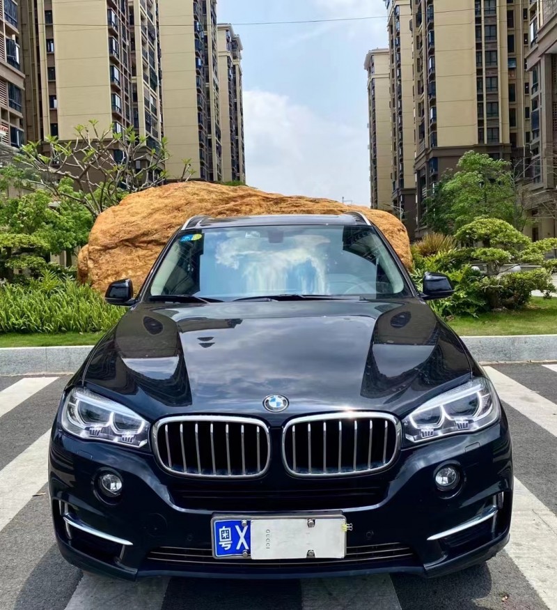 广州17年宝马X51