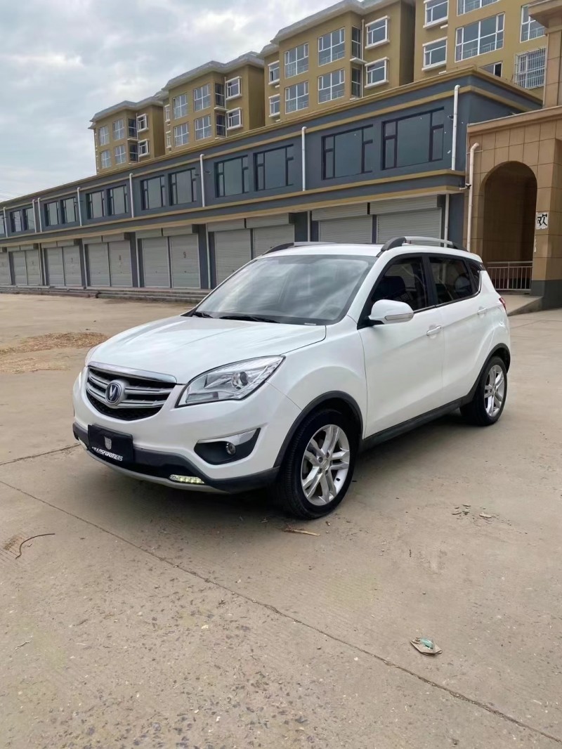 邯鄲17年長安汽車CS353