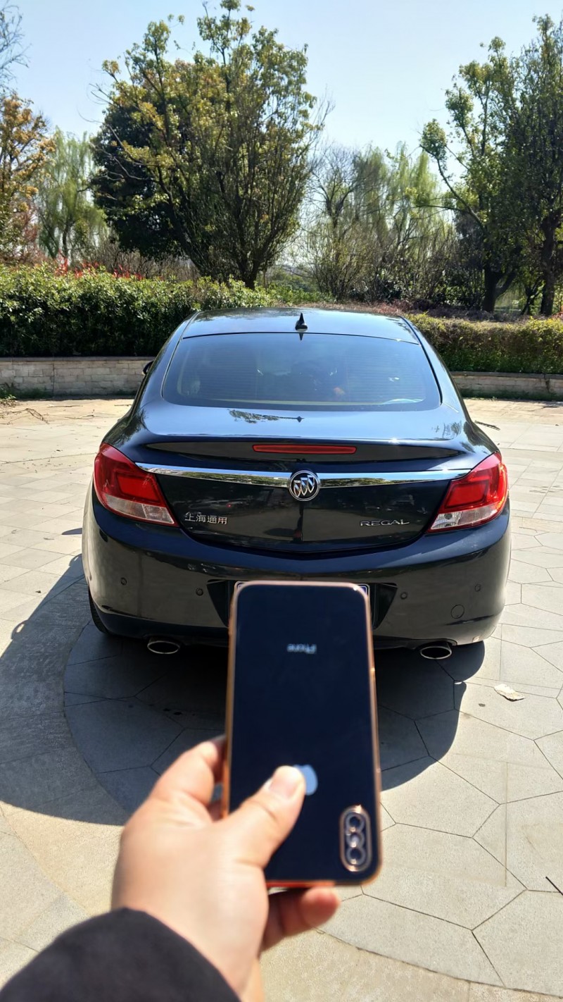 徐州12年别克君威2