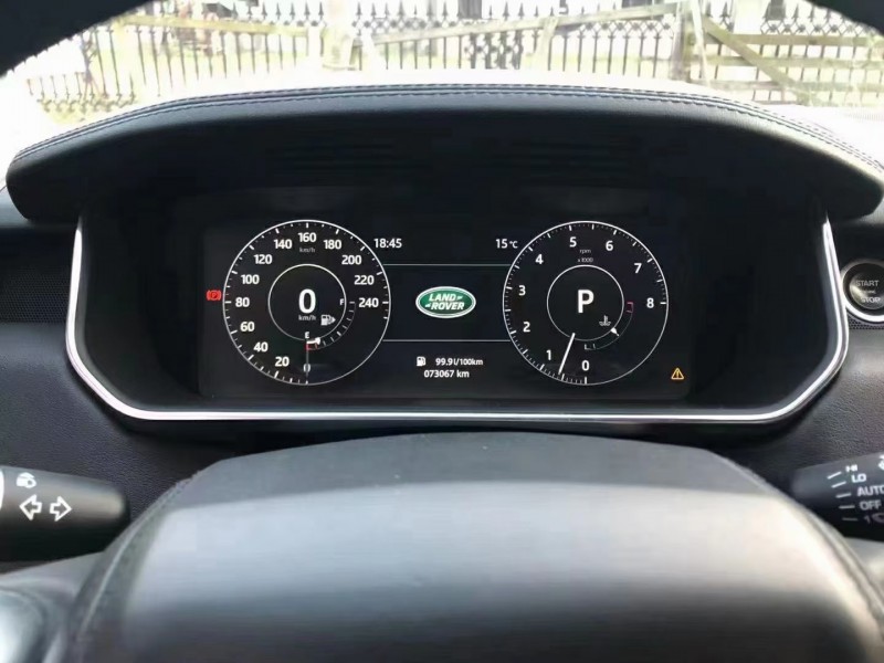 济宁18年路虎揽胜行政4