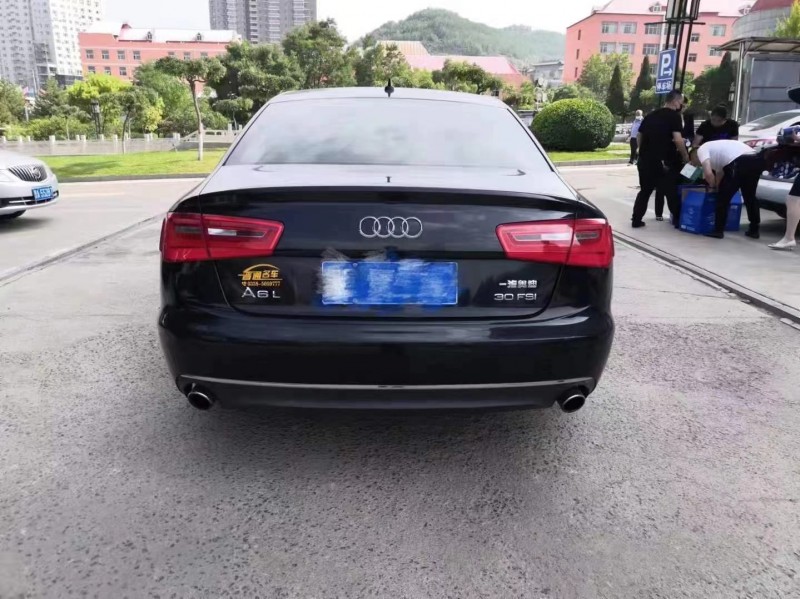 太原13年奧迪A6L8