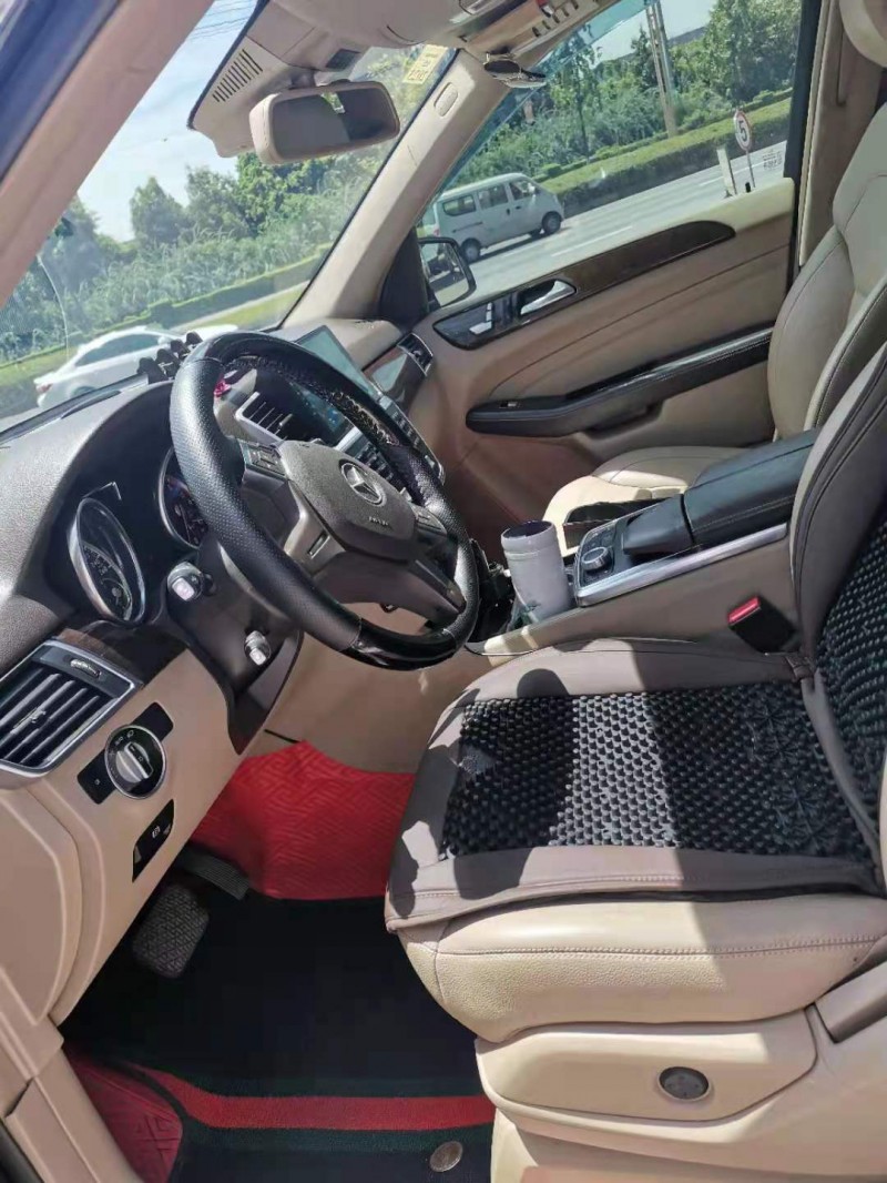 成都15年奔驰ML3