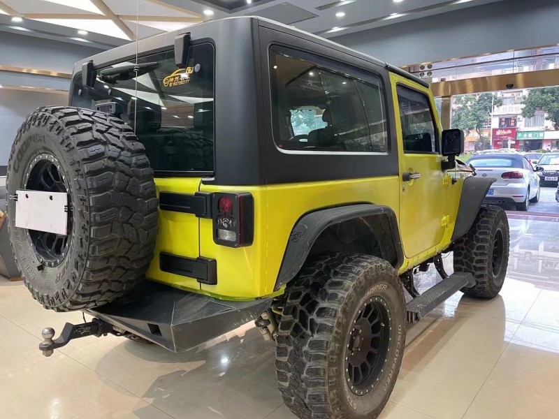 中山13年Jeep牧馬人8