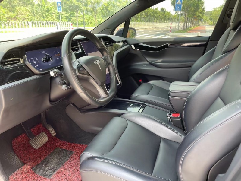 廣州19年特斯拉MODEL X4