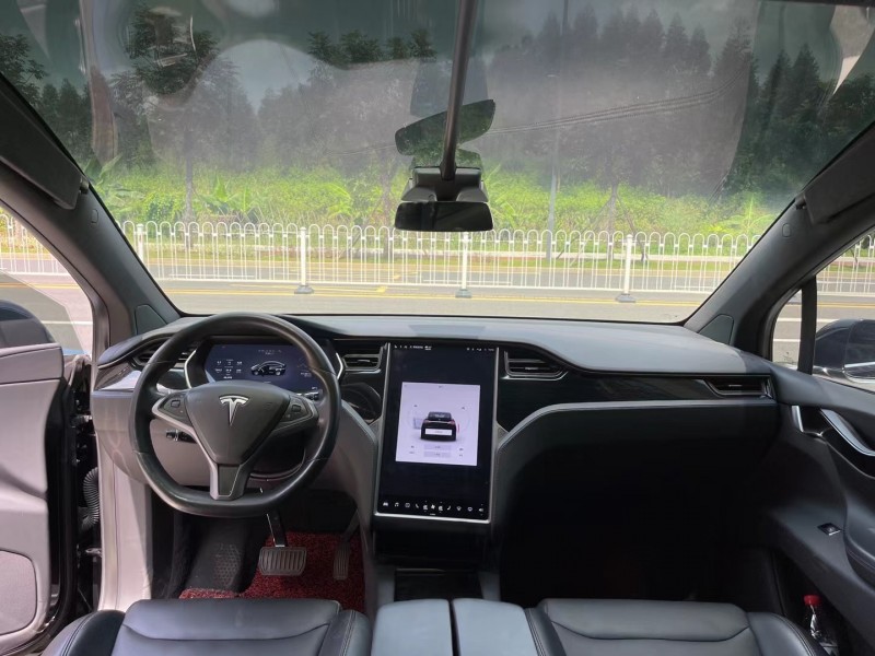 廣州19年特斯拉MODEL X7