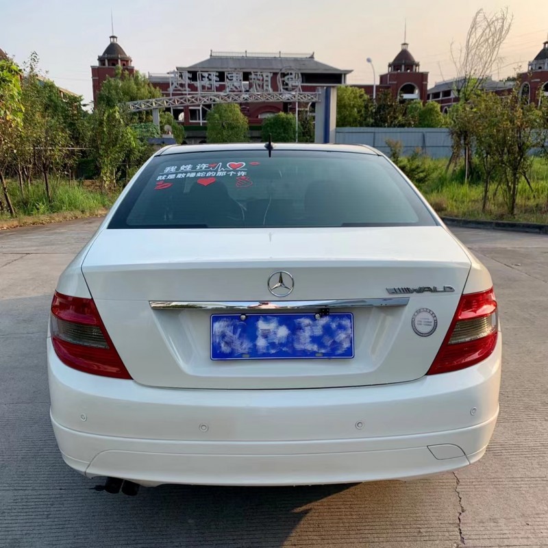 宜昌11年奔馳C2
