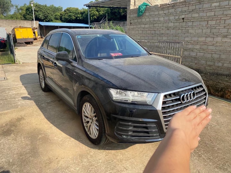 广州18年奥迪Q77