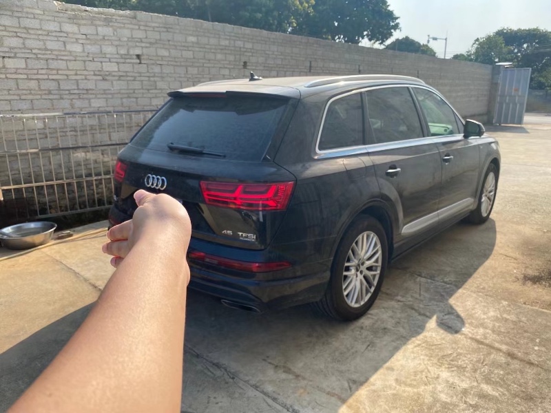 广州18年奥迪Q72