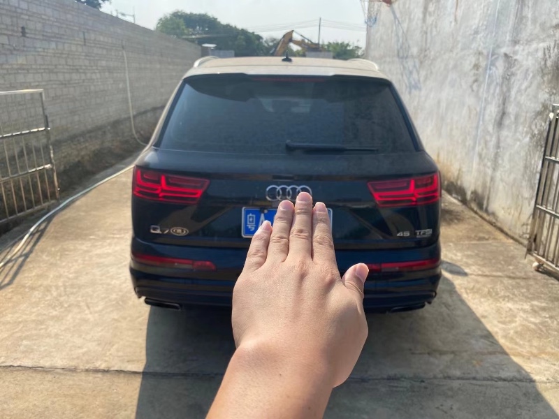 广州18年奥迪Q71