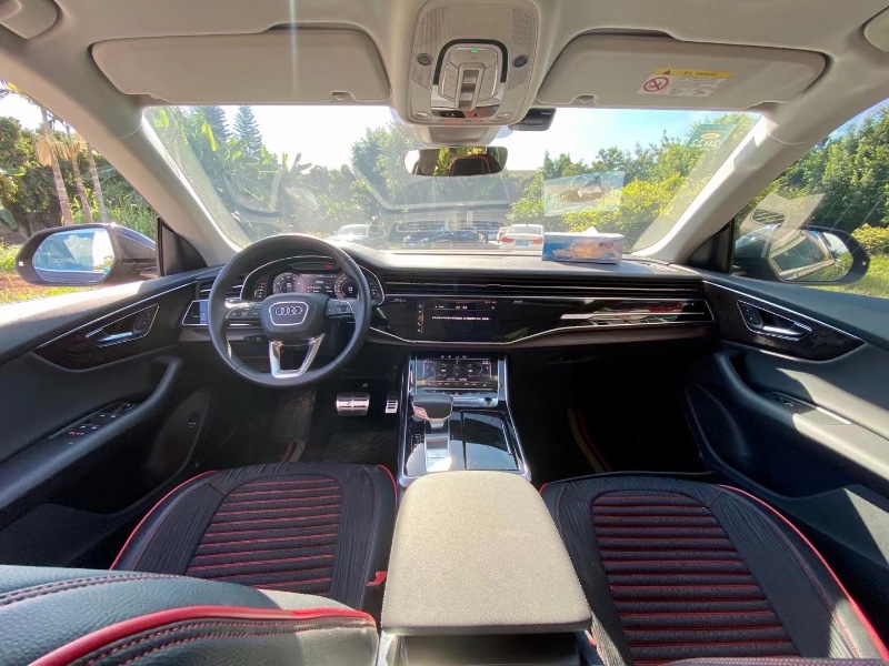 东莞20年奥迪Q84