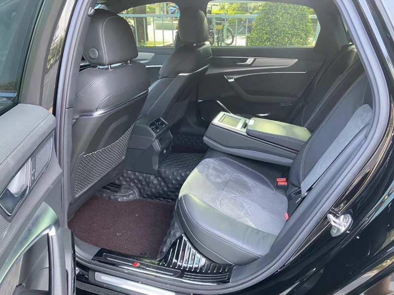 深圳19年奥迪A6L3