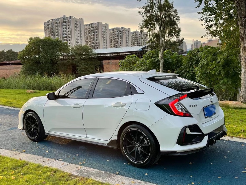 广州21年本田思域5