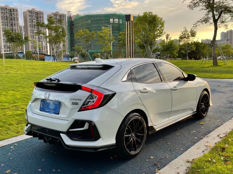 广州21年本田思域2