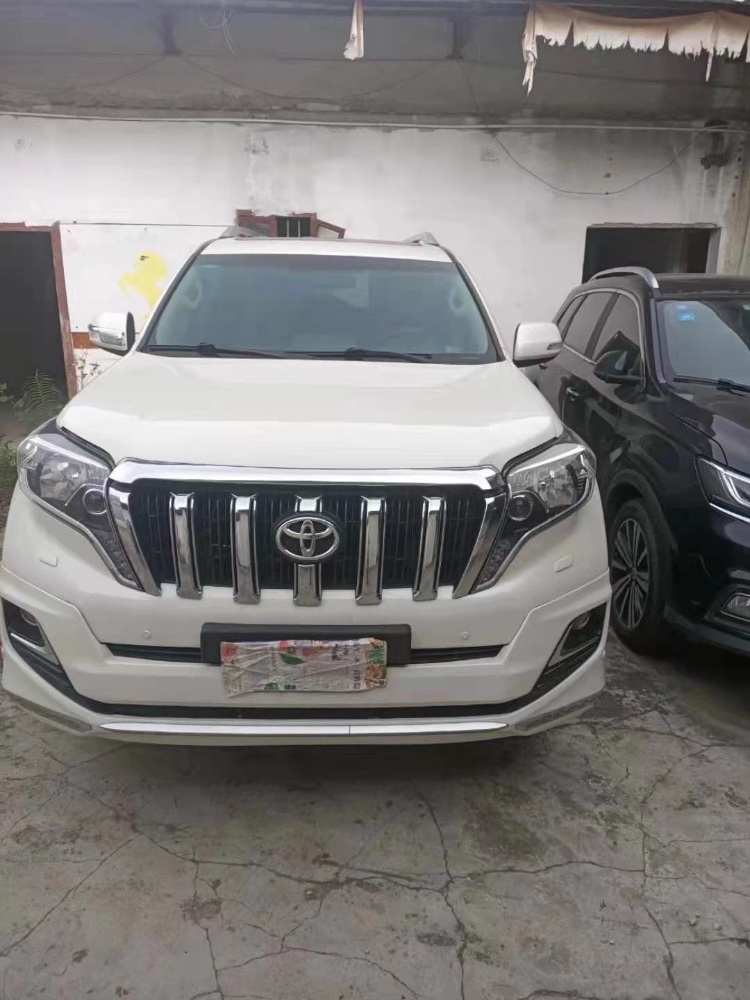 深圳16年丰田普拉多6