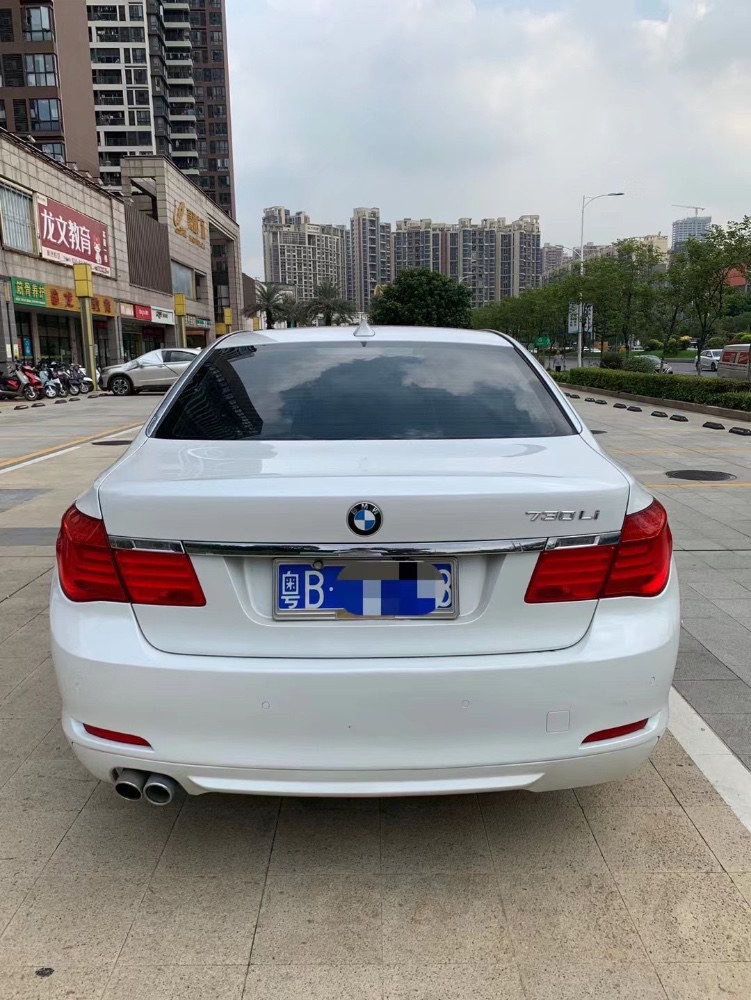 广州12年宝马7系1