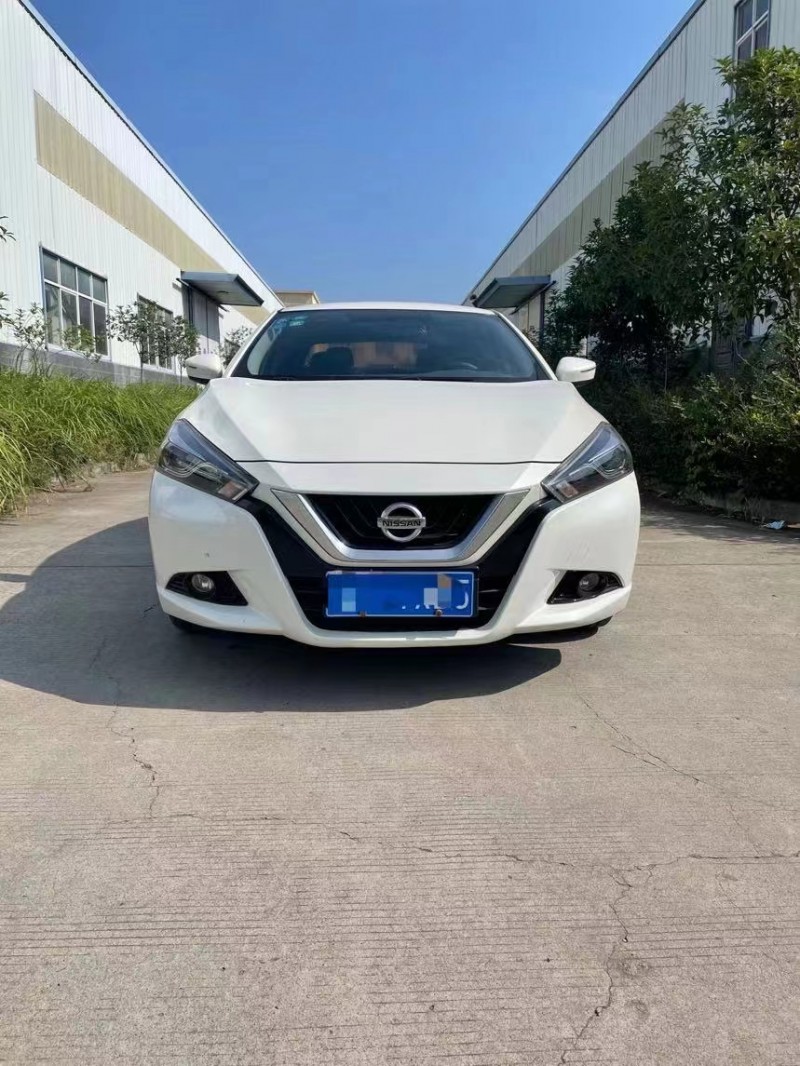 宜昌17年日產藍鳥1