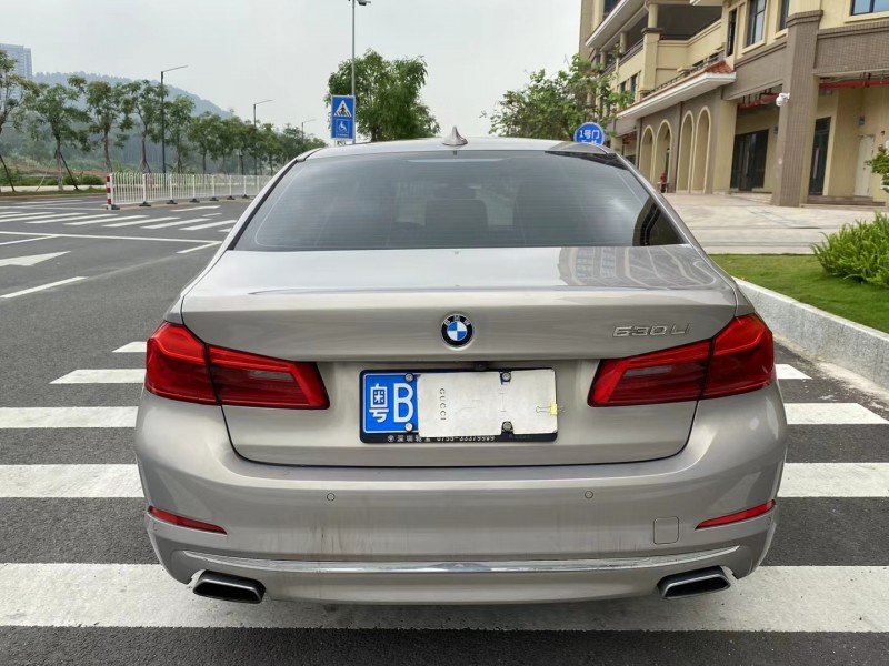 广州18年宝马5系9