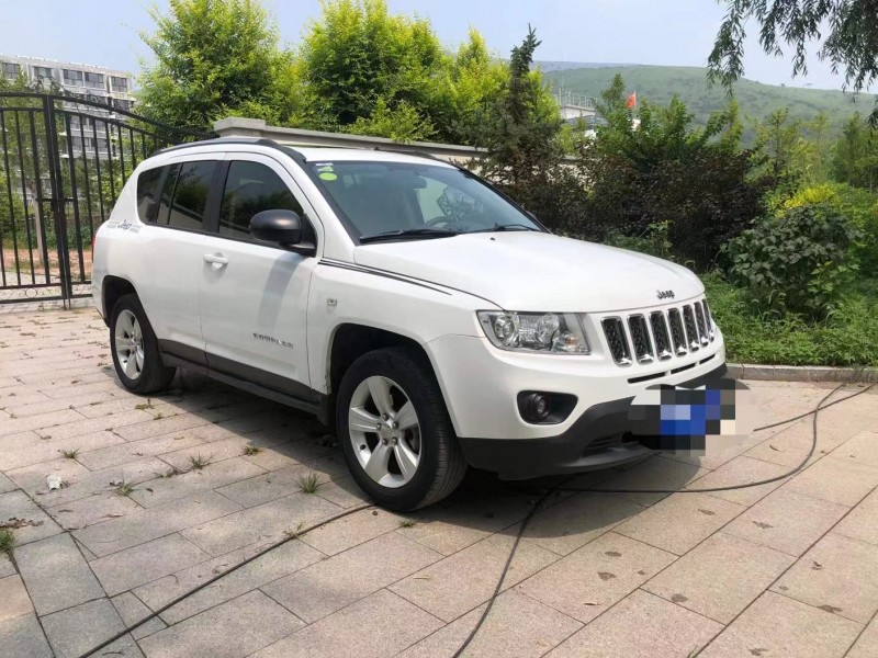 秦皇島13年Jeep指南者7