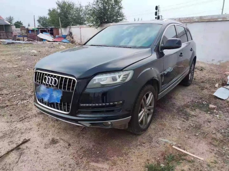 赤峰12年奧迪Q72