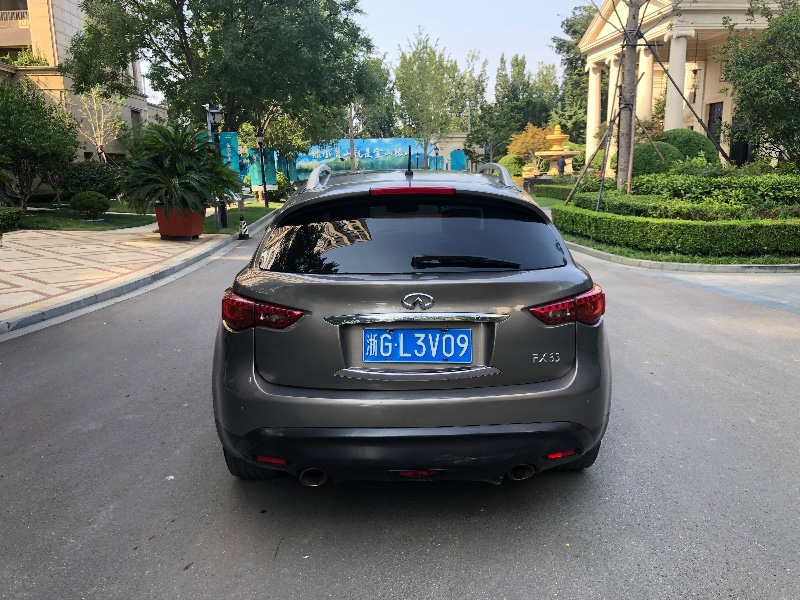 濟南10年英菲尼迪FX3511