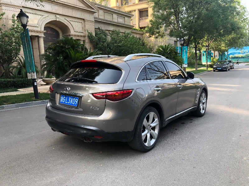濟南10年英菲尼迪FX359
