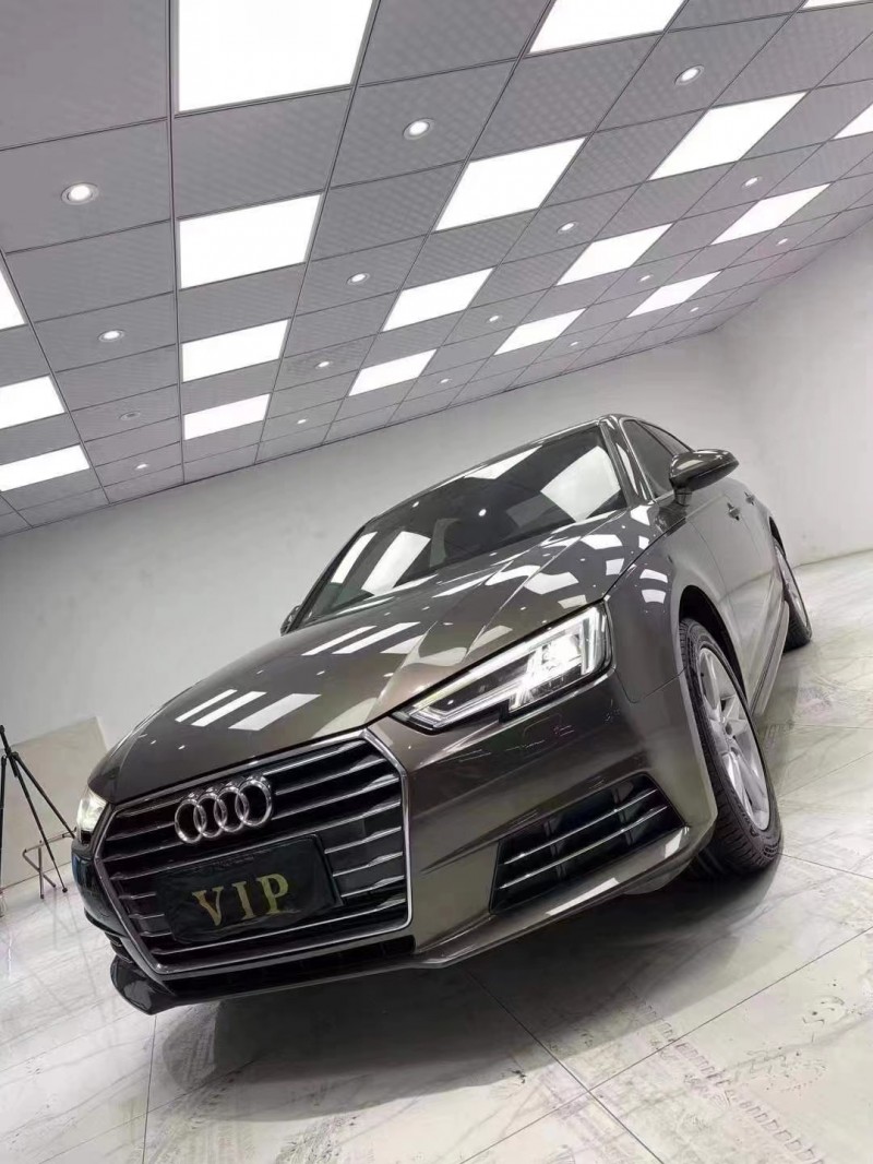 成都18年奥迪A4L2