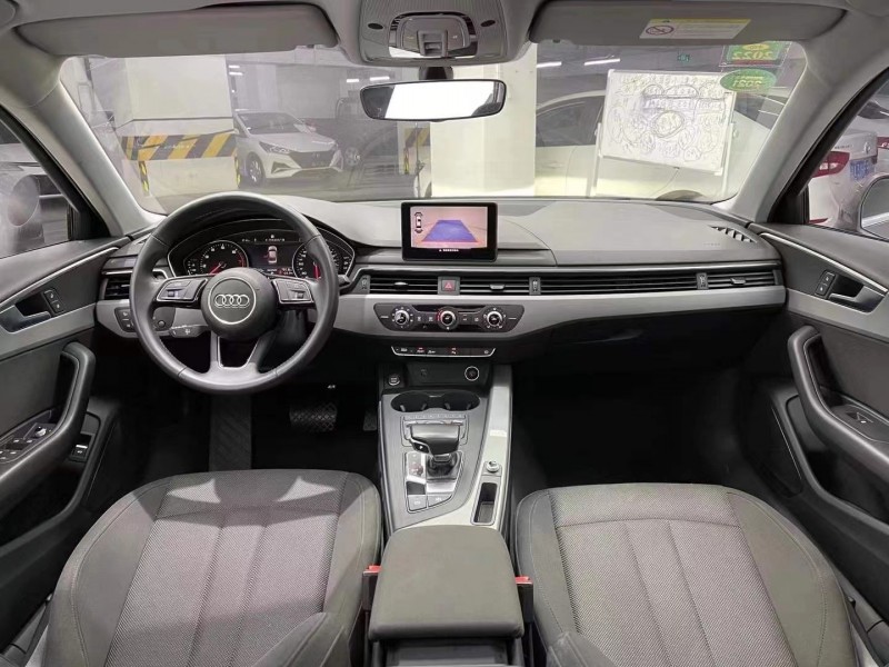 成都18年奥迪A4L10